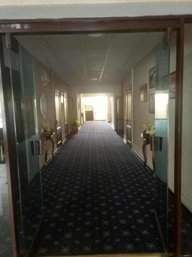 Residence hotel Pavlodar Exterior foto